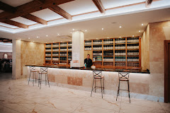 Bodega y viñedos Divina Proporción S.L.