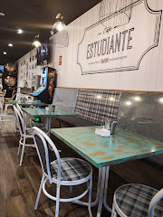 Café Bar Estudiante