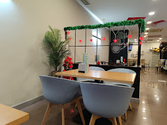 Cafetería Taperia La Oficina