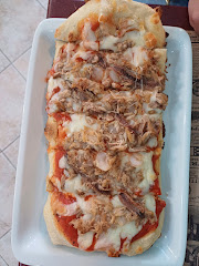 Casa Avril Smash and Pizza