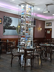 El Pilar...Cafe Bar