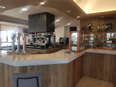 Hostal, Restaurante y Cafetería - Avenida II