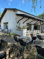Restaurante Pez Rojo a la Brasa