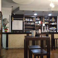 Vinoteca Los Leones