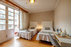 Zahara Ferrol | Restaurante | Hostal
