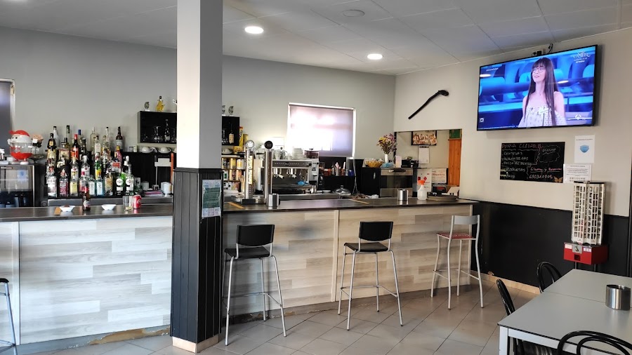 Bar Cuatro Caminos