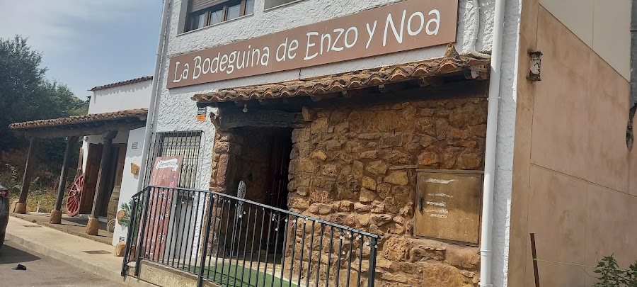 Bodega restaurante cerrado hasta nueva gerencia