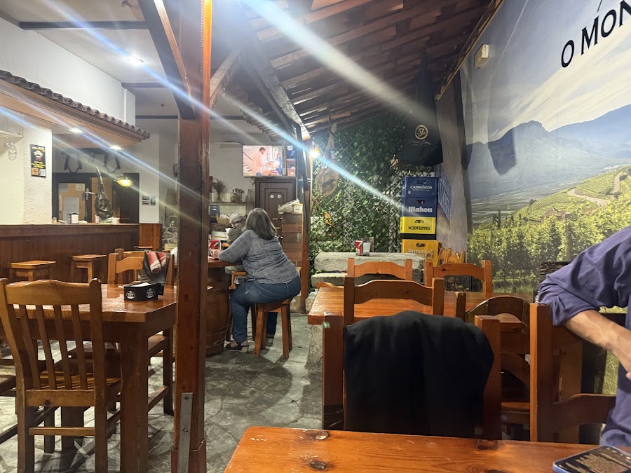 Bodegon O'Montañes