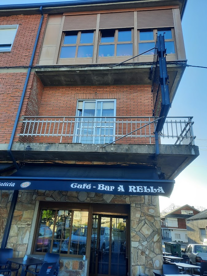 Café Bar A RELLA