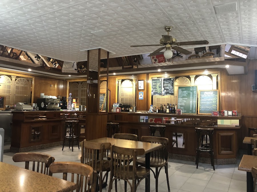 Café Bar Cariño