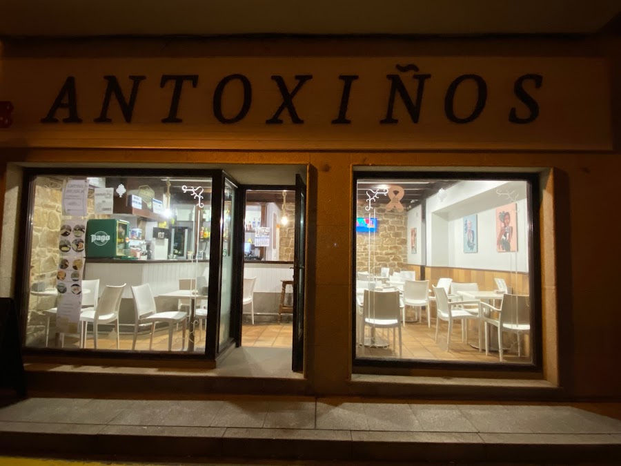 Cafetería Antoxiños
