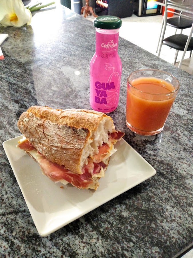 CAFETERIA GASOLINERA
