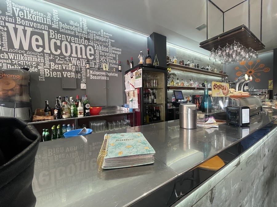 Cafetería Pirámide