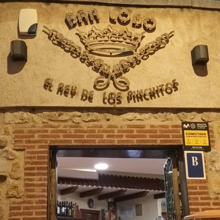 El Lobo - El Rey de los Pinchitos