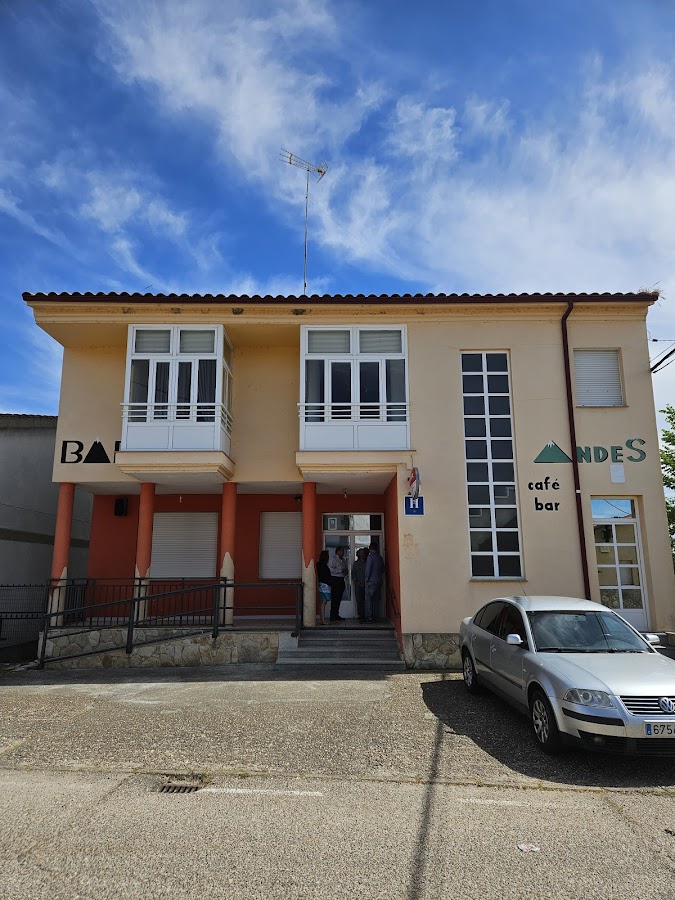 Hostal Los Andes Almeida