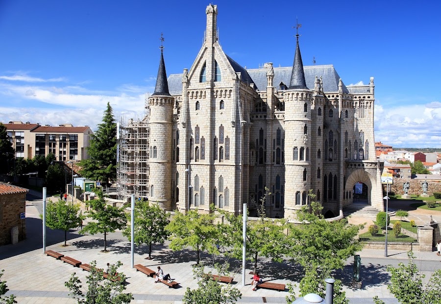 Hotel Gaudí Astorga