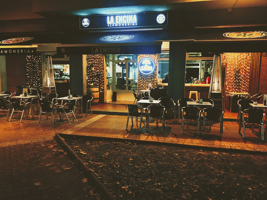 Jamonería La Encina