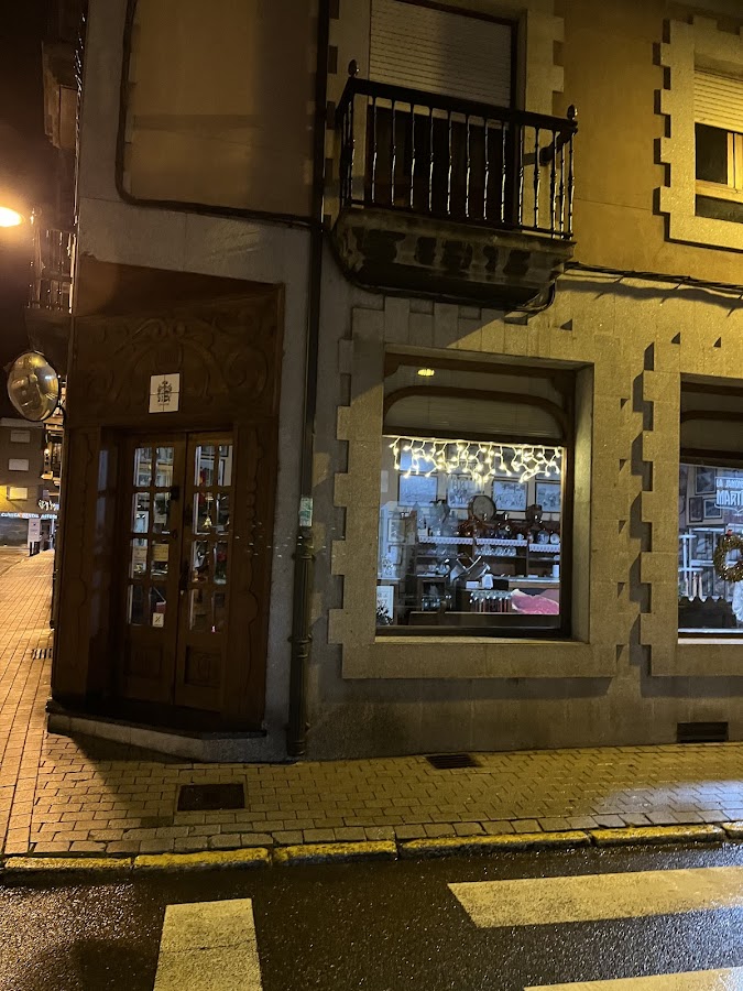 La JAMONERIA de MARTÍNEZ