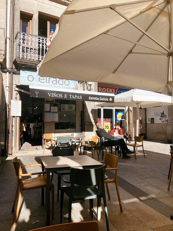 Restaurante O Eirado - viños e tapas
